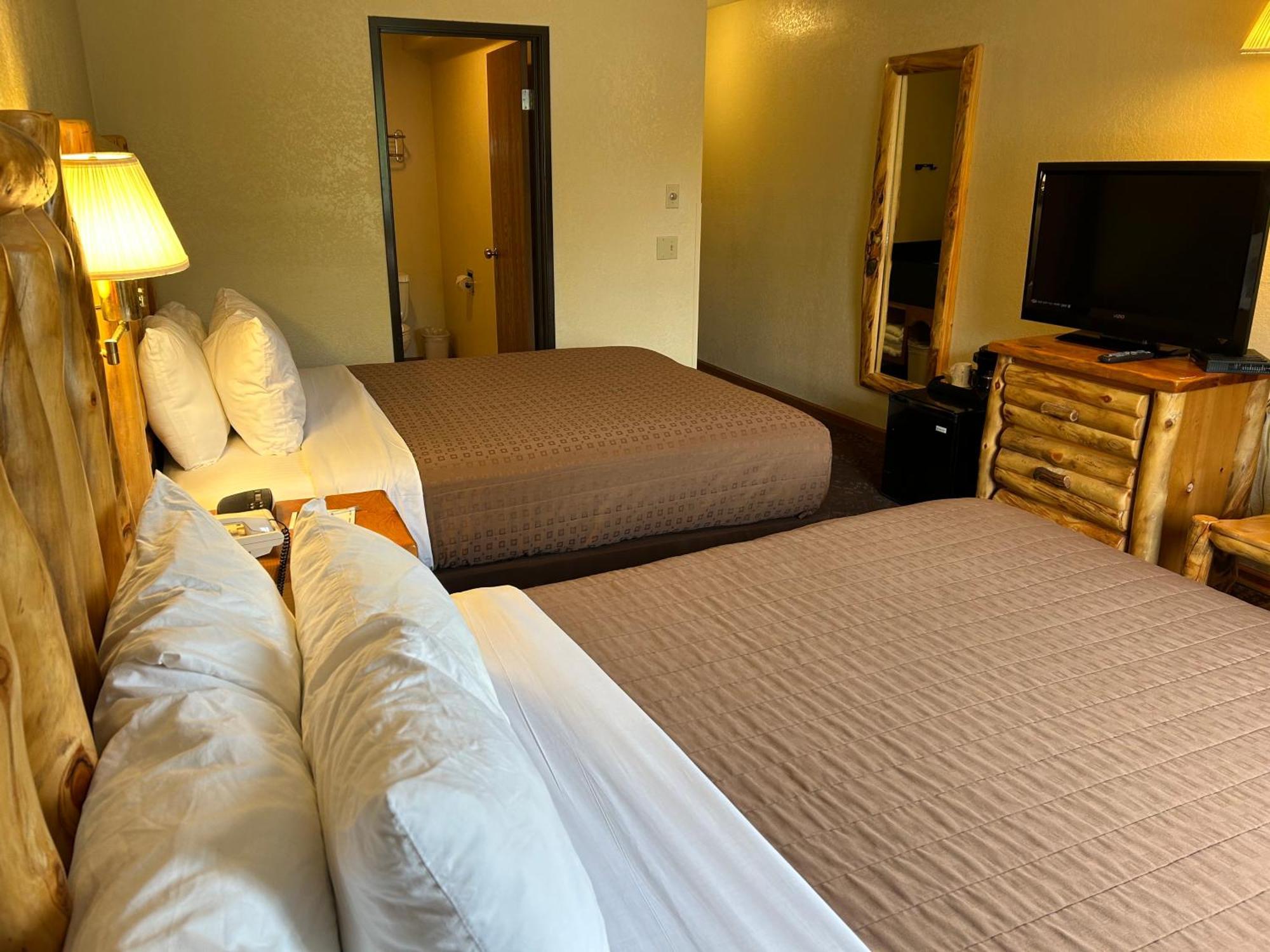 Super 8 By Wyndham Bridgeview Of Mackinaw City Bagian luar foto